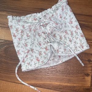 Forever21 floral tube top 🤍💐